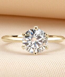 Gold Round Cut Engagement Ring Side view